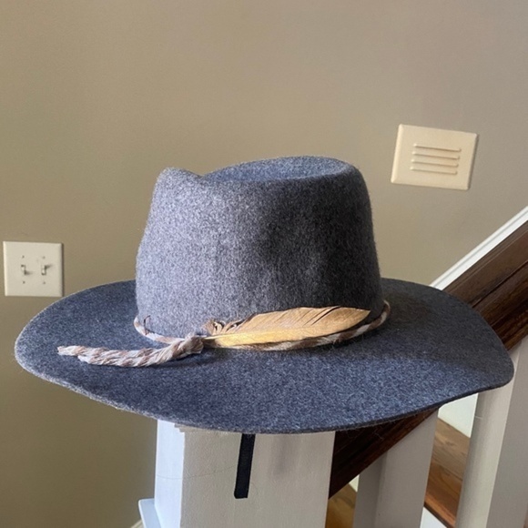 Anthropologie Grey Feather Trimmed Rancher Hat - Picture 1 of 9